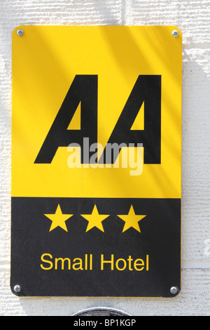 AA 3 Sternzeichen außerhalb eines Hotels in Berwick-upon-Tweed Stockfoto