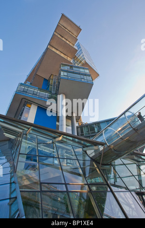 SENKEN SIE LANDESBANK, NORDDEUTSCHE LANDESBANK, NORDLB, BANKGEBÄUDE, HANNOVER, NIEDERSACHSEN, DEUTSCHLAND Stockfoto