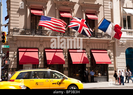 Die Cartier Mansion ist ein Wahrzeichen an der Fifth Avenue in New York City, USA Stockfoto