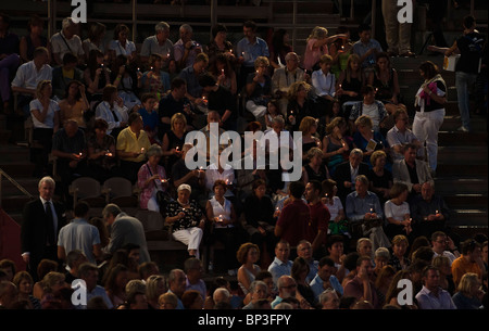 Publikum in der Arena Verona, Italien Stockfoto