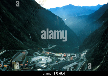 PT Freeport Indonesiens Grasberg-Bergwerk, erreicht durch die weltweit längste Seilbahn, West Papua, Indonesien (2000) Stockfoto