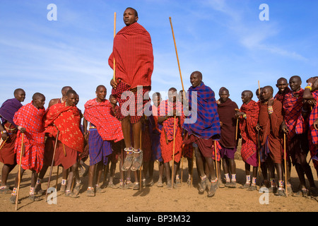 Masai Dorfbewohner, Masai Mara Nationalpark, Kenia Stockfoto