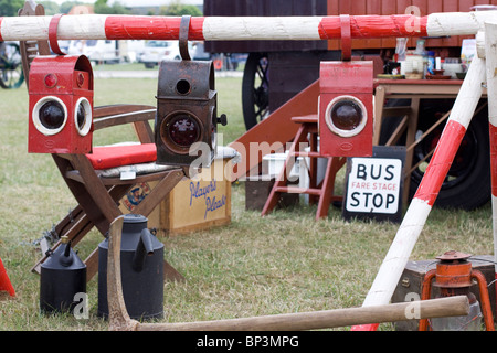 Old Fashioned Warnzeichen für Straßenarbeiten Stockfoto