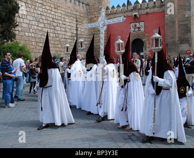 Santa Semana (Karwoche), Sevilla, Provinz Sevilla, Andalusien, Südspanien, Westeuropa. Stockfoto