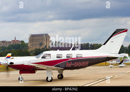 Piper Pa-46 M-Oose bei Shoreham Flughafen, Sussex, UK Stockfoto