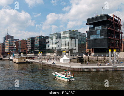 Moderne Mehrfamilienhäuser neue Hafencity Immobilienentwicklung in Hamburg Deutschland Stockfoto