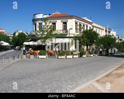 Thissio, Apostolou Pavlou Fußgängerzone, Lontos Cafe Restaurant Athen, Attika, Griechenland Stockfoto