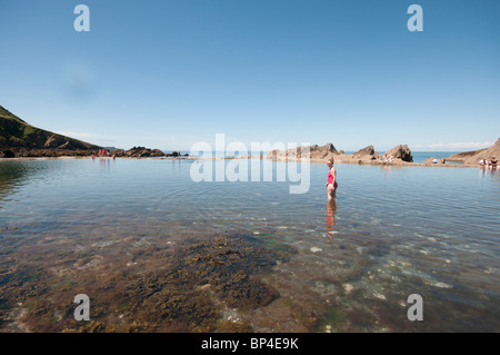 Der Tunnel Strand und Felsen-Pool am Ilfracombe North Devon. Stockfoto