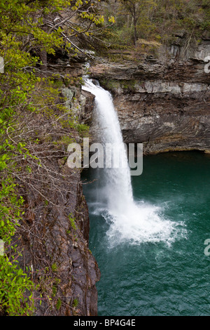 Fort Payne, AL - Apr 2009 - Wasserfall im DeSoto State Park in Fort Payne, Alabama Stockfoto