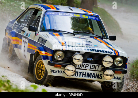 1979 Ford Escort Mk2 RS1800 Rallye Auto mit Fahrer Andrew Haddon auf der 2010 Goodwood Festival of Speed, Sussex, England, UK. Stockfoto