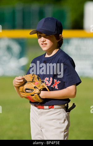 Porträt der 12-jährige junge Baseballspieler. Stockfoto