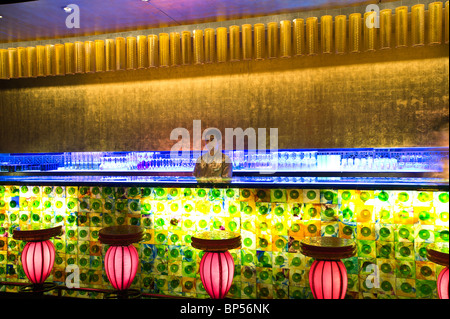 China, Shanghai. Bar im Bezirk Xin Tian Di Bar. Stockfoto