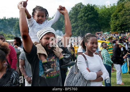 Westindische jamaikanischen Familientag im Crystal Palace Park South London Stockfoto