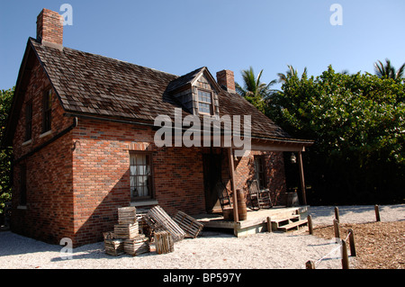 Der Leuchtturm Wächter Haus im Bill Baggs Cape Florida State Park. Stockfoto