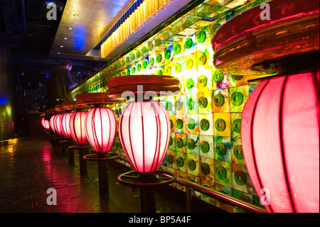 China, Shanghai. Bar im Bezirk Xin Tian Di Bar. Stockfoto