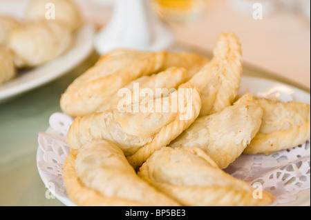 China, Shanghai. Regionale Küche im Stadtteil Chenghuang Miao rund um Shanghai Stadt Gottes Tempel. Stockfoto