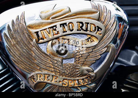 "Live to Ride" "Ride to Live" "Free Spirit" auf Harley Davidson Stockfoto