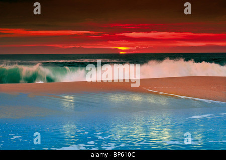 Portugal, Alentejo: Sonnenuntergang am Strand von Praia de Melide Stockfoto