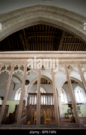 Pfarrkirche, St. Georgskirche, Ivychurch, Kent, England, UK. Foto: Jeff Gilbert Stockfoto