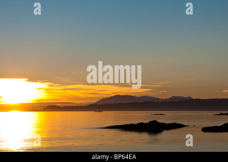 Sonnenuntergang über den Punkt of Sleat auf der Isle Of Skye Stockfoto