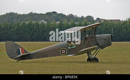 Eine de Havilland Tiger Moth Flugzeug auch eine Bienenkönigin.  Gebaut, um ein Flugzeug Fernsteuerung geflogen werden. Stockfoto