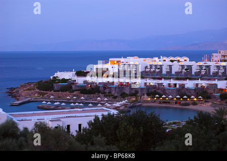 Strand-Beleuchtung im Luxushotel, Kreta, Griechenland Stockfoto