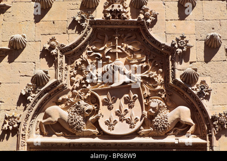 Salamanca, Provinz Salamanca, Spanien. Detail der Casa de Las Conchas oder Haus der Muscheln. Stockfoto