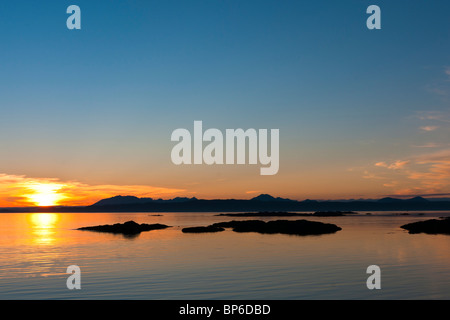 Sonnenuntergang über den Punkt of Sleat auf der Isle Of Skye Stockfoto