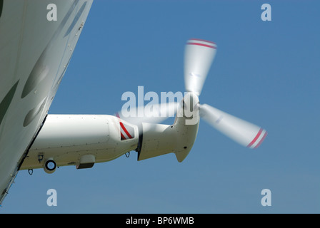 Details zu Motor und Propeller des Luftschiffs Luftschiff Zeppelin NT, Friedrichshafen, Baden-Württemberg, Deutschland Stockfoto