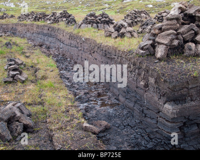 Schneiden Sie Torf, Insel Harris, Schottland Stockfoto