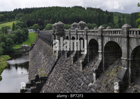 Lake Vyrnwy Damm Stockfoto