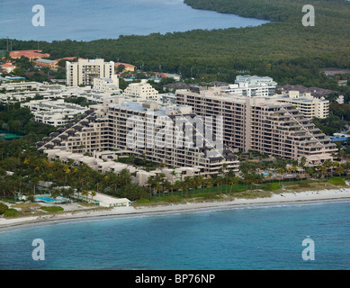 Luftaufnahme über Key Colony Eigentumswohnungen Key Biscayne Florida Stockfoto