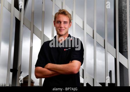 England Cricketer Stuart Broad an der Nottingham Trent Bridge 26.07.2010. Foto von John Robertson. Stockfoto