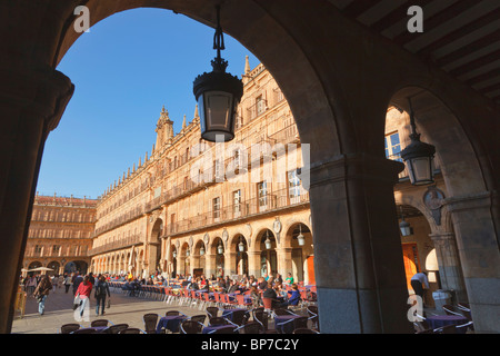 Salamanca, Provinz Salamanca, Spanien. Der Plaza Mayor. Der Hauptplatz. Stockfoto