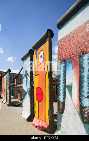 Teile der ehemaligen Berliner Mauer, Berlin, Deutschland Stockfoto