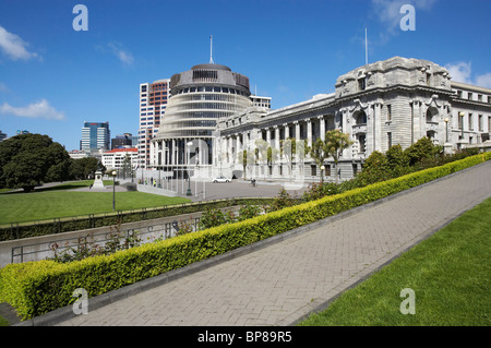 Der Bienenstock und Parliament House, Wellington, Nordinsel, Neuseeland Stockfoto