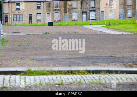 Verlassene Häuser in Burnley, Lancashire, UK mit Brettern. Stockfoto