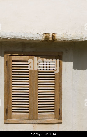 Alte Holzfenster Fensterläden Byblos Libanon Nahost Stockfoto