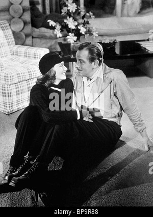 GRETA GARBO, MELVYN DOUGLAS, zwei vor Frau, 1941 Stockfoto