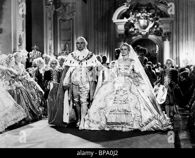 ROBERT MORLEY, Norma Shearer, MARIE ANTOINETTE, 1938 Stockfoto