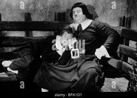 STAN LAUREL, Oliver Hardy, THE DEVIL'S BRUDER, 1933 Stockfoto