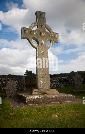 Kildalton Cross ist die älteste Hand geschnitzte Kreuz in Schottland und liegt auf der Insel Islay. Stockfoto