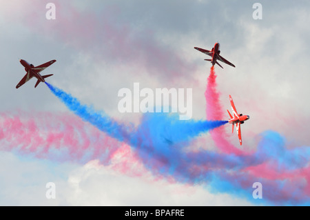 Die britische Royal Air Force rote Pfeile Anzeige Kunstflugstaffel Durchführung eine Pause bei der RIAT 2010 Stockfoto