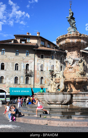 Brunnen von Neptun am Domplatz, Trento, Italien Stockfoto