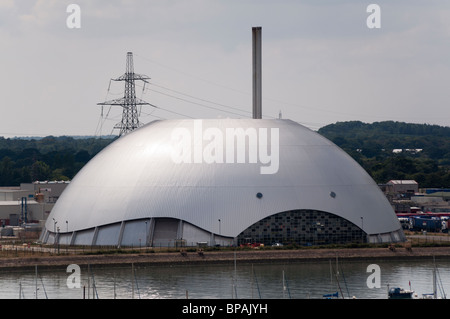 Die moderne verweigern Verbrennungsanlage (Energie-Verwertungsanlage) Kuppel in Southampton, England. Stockfoto