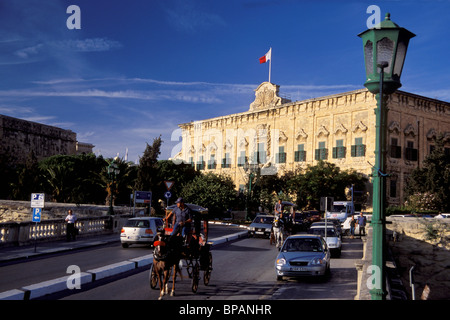 Auberge de Castille, eine monumentale Profanbau erbaut von den Rittern in Valletta, Malta. Stockfoto