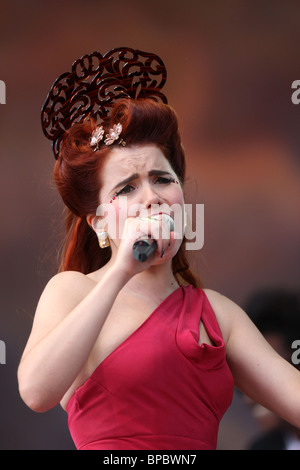 PALOMO GLAUBEN AN V FESTIVAL HYLANDS PARK CHELMSFORD Stockfoto