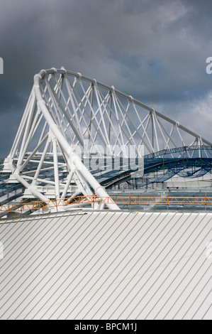 Das Dach des American Express Community Stadium bei Falmer. Die neue Heimat von Brighton und Hove Albion Football Club Stockfoto