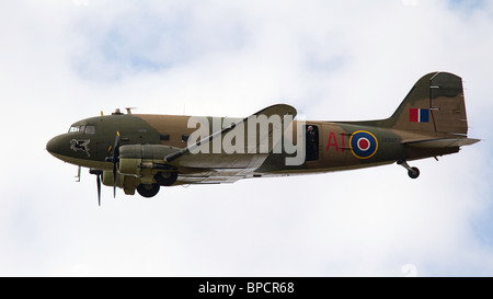 Douglas Dakota ZA947 AI C-47A-60-DL militärische No KG661 RA Schlacht von Großbritannien Flug Pegasus Livree - Beobachter im oberen Rumpf Stockfoto