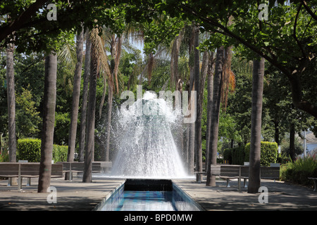 Vulkan-Brunnen im Park der Nationen (Parque Das Nacoes) in Lissabon, Portugal Stockfoto